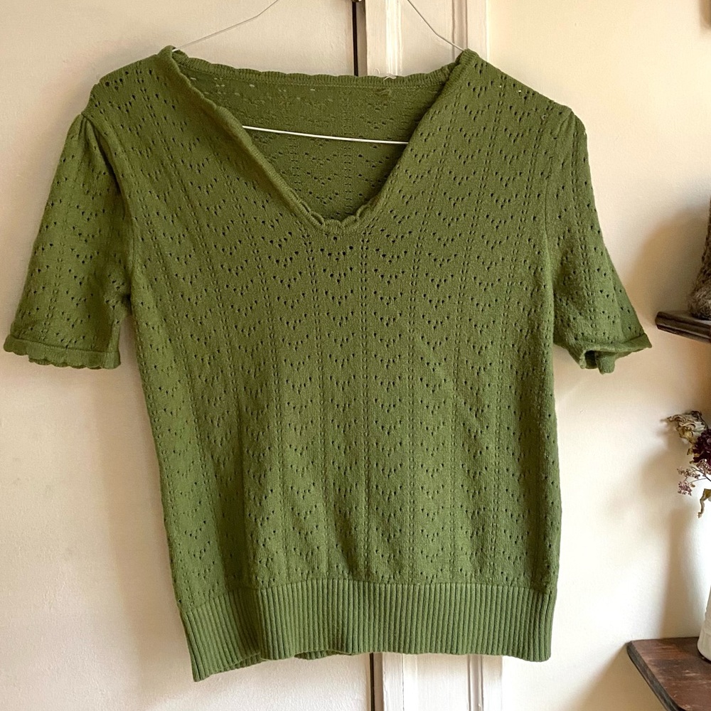 Green knit top